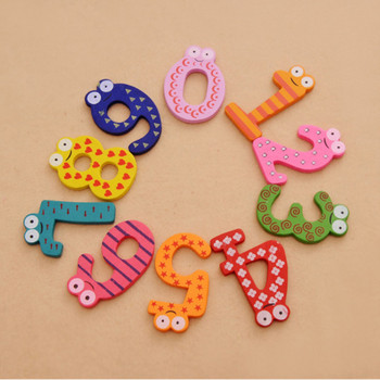 Подарък за парти Домашен декор Многоцветен дървен магнит за хладилник Образователна играчка Символ Азбука Цифри Анимационно бебе Дете