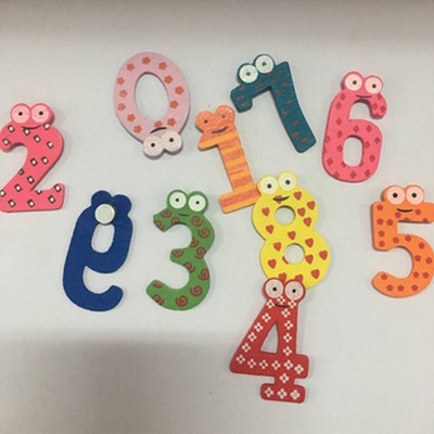 Vakarėlio dovana namų dekoras Daugiaspalvis medinis šaldytuvo magnetas lavinantis žaislas simbolis Abėcėlė skaičiai Animacinis filmas kūdikis vaikas