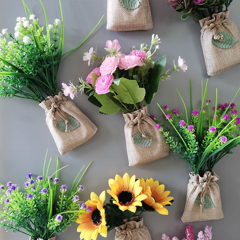 Αγοράστε 3 Πάρτε 1 τσάντα σεντόνια Τεχνητό λουλούδι Μαγνητικά αυτοκόλλητα DIY Simulation Flower Refrigerator Magnet Κουζίνα Δώρο Διακόσμηση σπιτιού