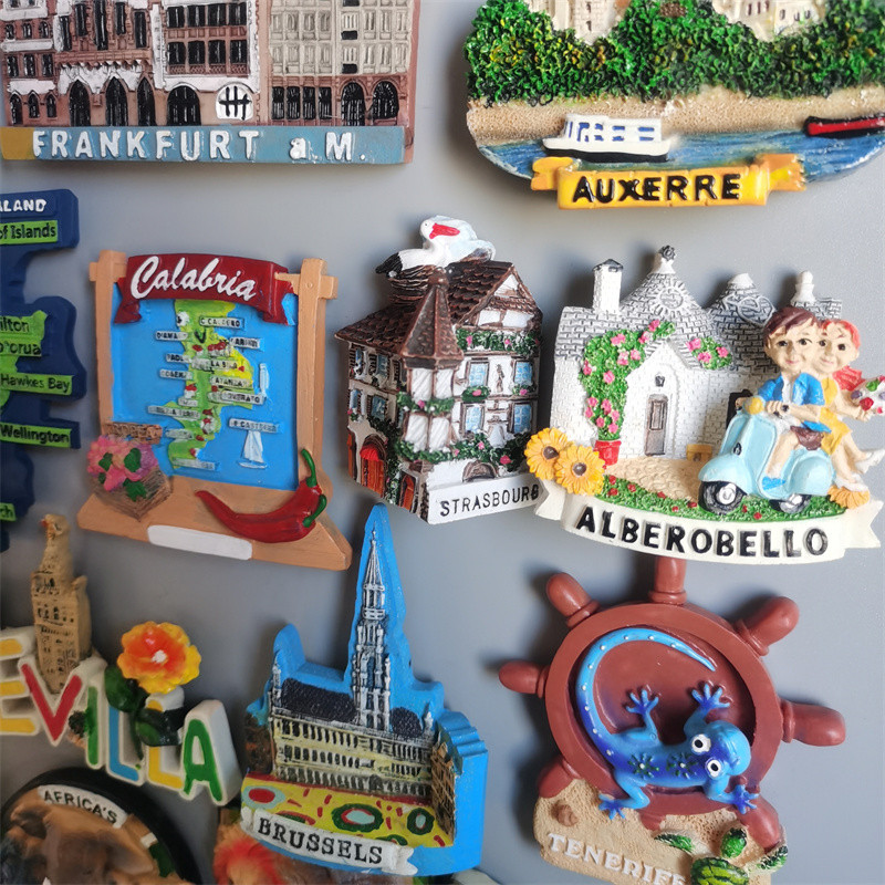 Magneti de frigider Suveniruri turistice Franta Noua Zeelanda Frankfurt Nevada Tenerife Spania Egipt Bruxelles Africa Amsterdam Berlin Saipan