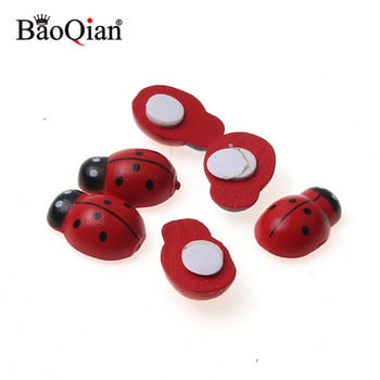 100 τμχ Χειροκίνητο Mini Wooden Ladybug Sponge Αυτοκόλλητα Αυτοκόλλητα Μίνι μαγνήτες ψυγείου για Scrapbooking Διακόσμηση σπιτιού