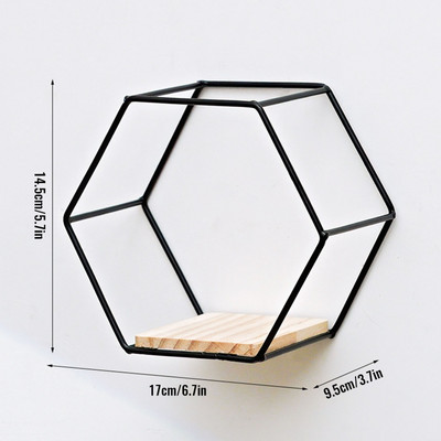 Ziemeļvalstu sienā stiprināms peldošs sešstūra plaukts ar metāla karkasa glabāšanas plauktu ar koka dēļu ģeometriskā rāmja statīvu mājas dekorēšanai