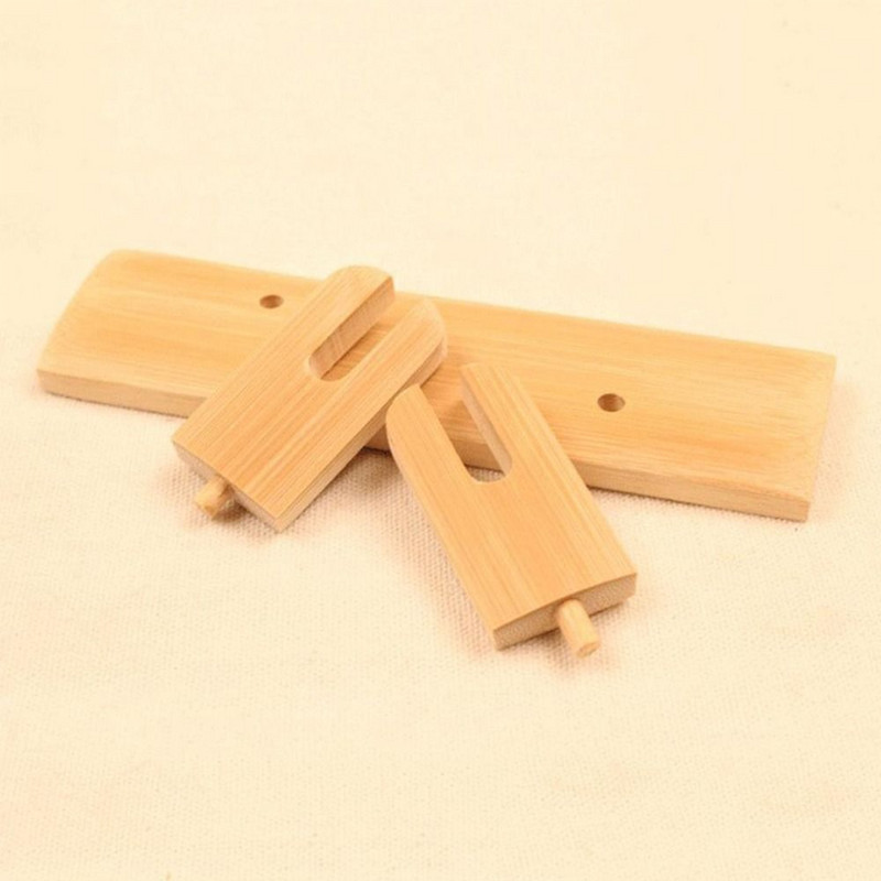 Karsts 2 sānu spraugas dizains saliekams rokas ventilatora statīvs Noderīgs bambusa displeja turētājs mājas dekorēšanai Izturīgi ķīniešu ventilatora piederumi