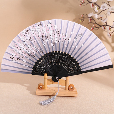 Antikvariāts saliekams bambusa roku ventilators Hanfu saliekamais ventilators studentu deju priekšnesums dāvanu ventilators antīks japāņu vēdekļu grebšanas kāzu ventilators