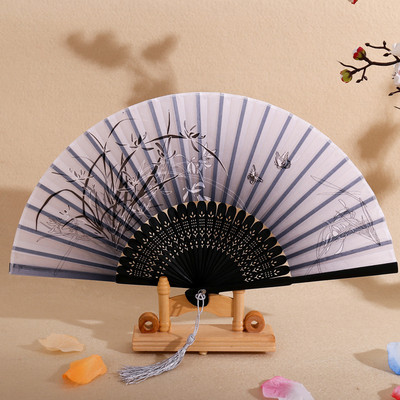 Antikvariāts saliekams bambusa roku ventilators Hanfu saliekamais ventilators studentu deju priekšnesums dāvanu ventilators antīks japāņu vēdekļu grebšanas kāzu ventilators