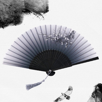 Ветрило в китайски стил Сгъваем танцов сватбено парти Дантелено копринено сгъваемо ръчно ветрило за цветя Дамски инструмент за реквизит за снимки Art Craft