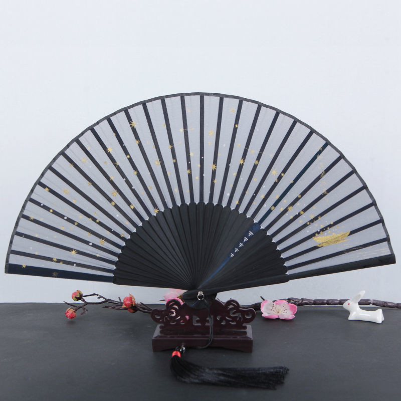 Zvaigžņu raksta pārnēsājamie saliekamie vēdekļi ķīniešu stila vasaras bambusa ventilatora kāzu dekorēšanai deju rekvizīti