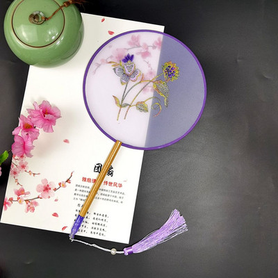 Modes ķīniešu stila koka roktura ventilatora izšuvumi puķu meitenei dāvana pārnēsājami mājas dekori Roku ventilatori Amatniecība deju ventilators