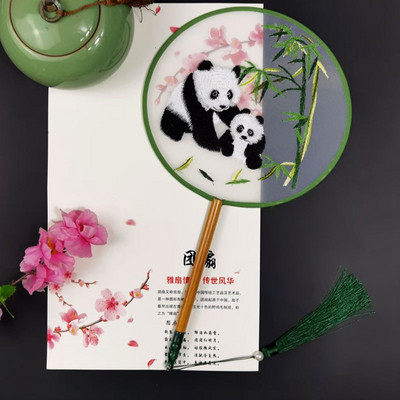 Modes ķīniešu stila koka roktura ventilatora izšuvumi puķu meitenei dāvana pārnēsājami mājas dekori Roku ventilatori Amatniecība deju ventilators