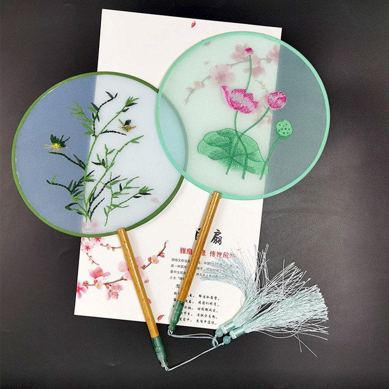 Modes ķīniešu stila koka roktura ventilatora izšuvumi puķu meitenei dāvana pārnēsājami mājas dekori Roku ventilatori Amatniecība deju ventilators