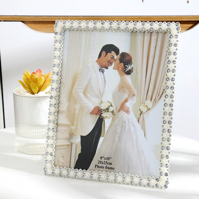 Parduodama naujausia