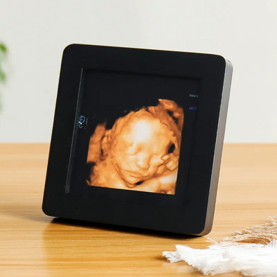 Četru dimensiju krāsu ultraskaņas attēls ar mazuļa masīvkoka biroja darbvirsmas mazu fotoattēlu rāmi, bērna augšanas rekorda foto rāmis