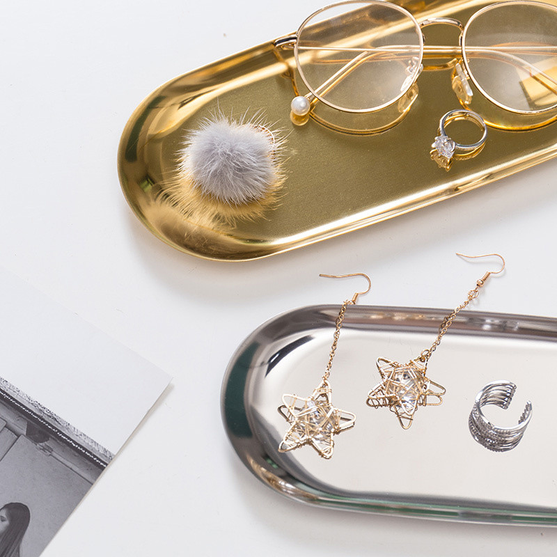 Mūsdienīga metāla rozā zelta plāksnes metāla ovāla juvelierizstrādājumu paplāte Noderīgi uzglabāšanas piederumi nerūsējošā tērauda plāksnes galddatora saņemšanas trauks