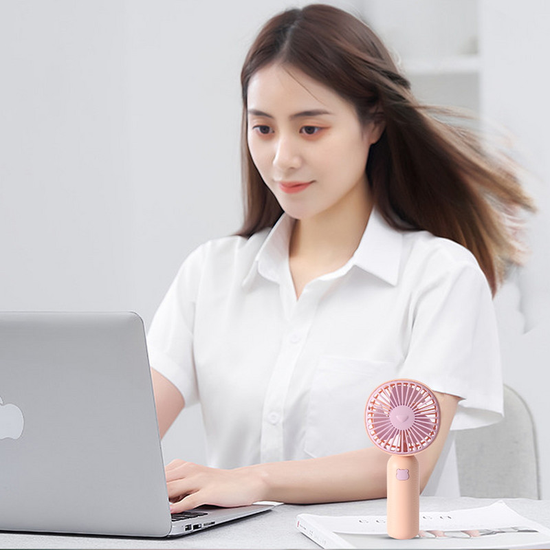 USB mini vēja enerģijas rokas ventilators Ērts un īpaši kluss ventilators Augstas kvalitātes pārnēsājams studentu biroja jauki mazi dzesēšanas ventilatori