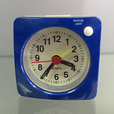 Ceas cu alarmă cu amânare silențioasă, de pe noptieră, pentru studenți, ceas cu alarmă cu amânare tăcută, zgomot fără ticăituri, cu decor LED cu lumină de amânare