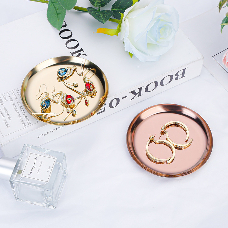 Ins nerūsējošā tērauda apaļa glabāšanas paplāte Galddatora Kosmētika Juvelierizstrādājumu glabāšanas paplāte Metāla paplāte Foto ornaments