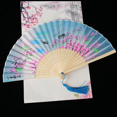 Összecsukható kézi legyező Vintage selyem bambusz kínai szövet legyezők minta művészet kézművesség japán legyező dekoráció otthoni menyasszony kézi összecsukható ventilátor