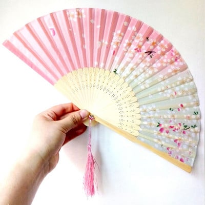 Kineska gravirana sklopiva ručna lepeza s drvenom drškom Klasična plesna lepeza s kićankama Vjenčanje Rođendanska zabava Favor Dekoracija lepeze Pokloni za goste