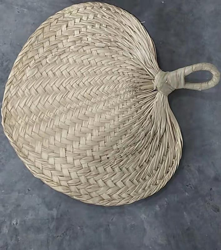 1 gab Liels ventilators mājsaimniecības rokām darināts ventilators Dabīgs salmiņš austs vēdeklis Vasaras palmu ventilators mājas dekorēšana rotājumi ventilators