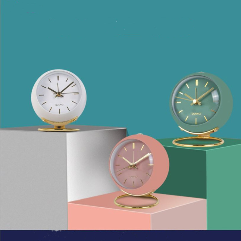 Luxus ébresztőóra Nordic elektronikus asztali kvarcóra Egyszerű gyerek gyerekeknek asztali ágy melletti diák némító asztali óra