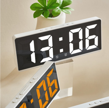 Φωνητικός έλεγχος Καθρέφτης Ξυπνητήρι Ψηφιακή ένδειξη θερμοκρασίας Διπλοί συναγερμοί Snooze Επιτραπέζιο ρολόι 12/24 ωρών LED ρολόγια Διακόσμηση σπιτιού