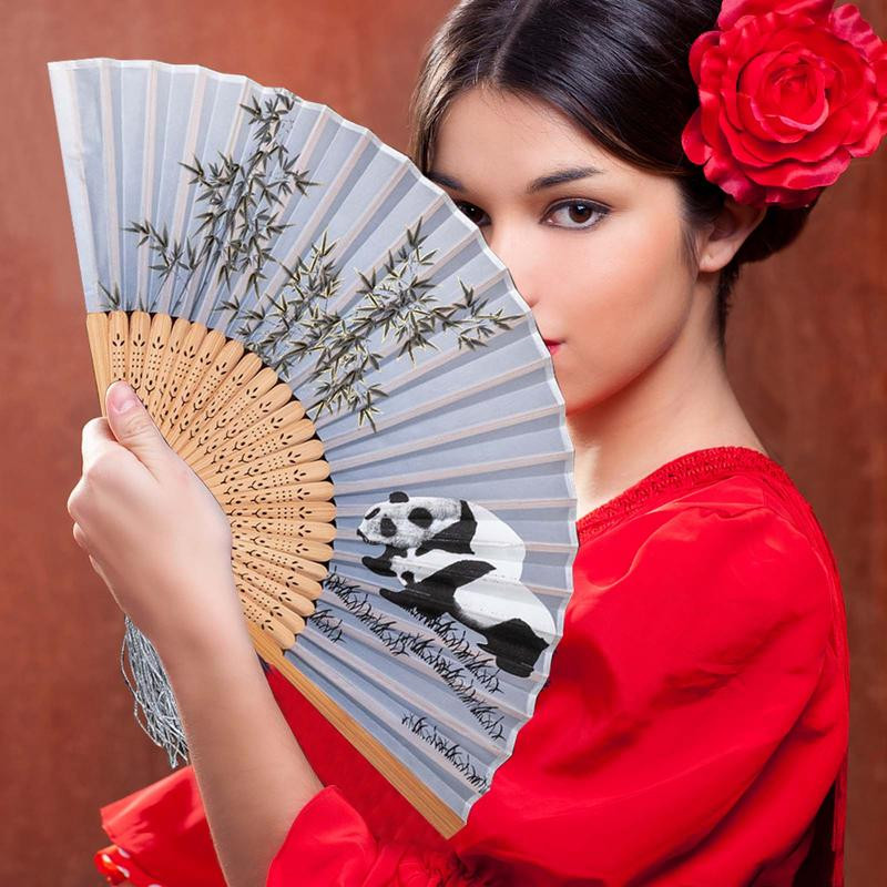 Ilus käsitsi valmistatud bambusest käsiventilaator Hiina stiilis käeshoitav kokkupandav ventilaator pulmapeo kingituste jaoks seinakaunistuseks