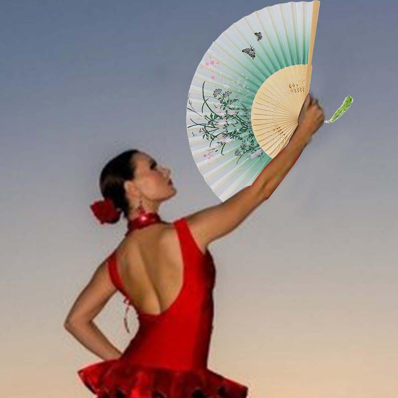 Ilus käsitsi valmistatud bambusest käsiventilaator Hiina stiilis käeshoitav kokkupandav ventilaator pulmapeo kingituste jaoks seinakaunistuseks