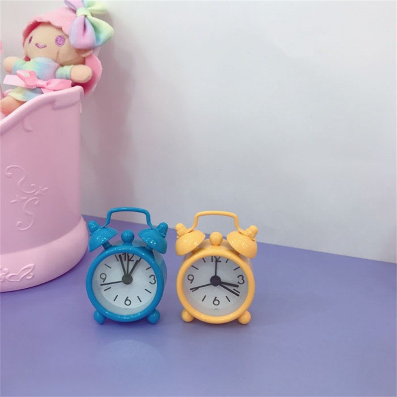 2022 Mini ceas cu alarmă electronică număr rotund dublu clopot de masă ceas digital cuarț decorare acasă retro portabil drăguț durabil