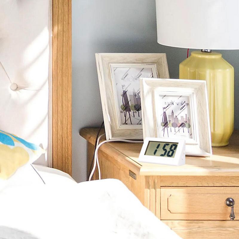 Οθόνη ώρας LCD Μικρό Ξυπνητήρι Έξυπνο Ψηφιακό χωρίς Tick Ήσυχο Ρολόι Επιτραπέζιου Βελτιωτικό Διακόσμηση με μπαταρία
