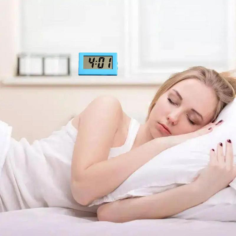 Οθόνη ώρας LCD Μικρό Ξυπνητήρι Έξυπνο Ψηφιακό χωρίς Tick Ήσυχο Ρολόι Επιτραπέζιου Βελτιωτικό Διακόσμηση με μπαταρία