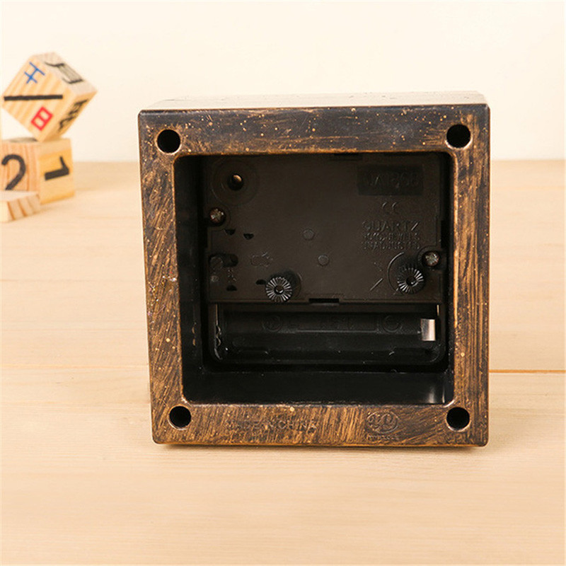 1 db Retro targonca ébresztőóra Kreatív kivehető számlapú digitális órák díszek, diákágy melletti ébresztőóra lakberendezés