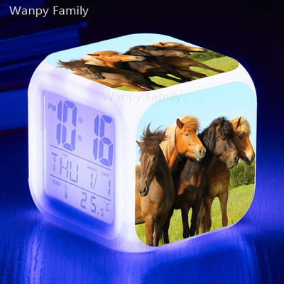 Black Horse Led Modinātājs 7 Krāsu Kvēlojošs Daudzfunkciju Digitālais Pulkstenis Bērnu istabas Modinātāja Galda Modinātājs Bērniem Ziemassvētku Dāvanas