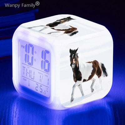 Black Horse Led Modinātājs 7 Krāsu Kvēlojošs Daudzfunkciju Digitālais Pulkstenis Bērnu istabas Modinātāja Galda Modinātājs Bērniem Ziemassvētku Dāvanas