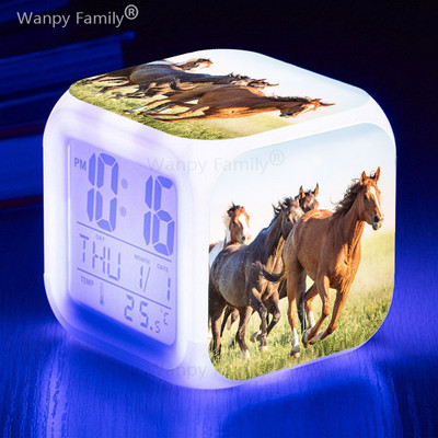 Black Horse Led Modinātājs 7 Krāsu Kvēlojošs Daudzfunkciju Digitālais Pulkstenis Bērnu istabas Modinātāja Galda Modinātājs Bērniem Ziemassvētku Dāvanas