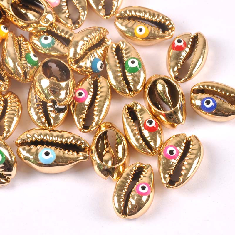 10 бр. Позлатени Evil Eyes Pattern Seashells Морски домашен декор Естествени черупки за бижута Гривна DIY Craft Scrapbook tr0358
