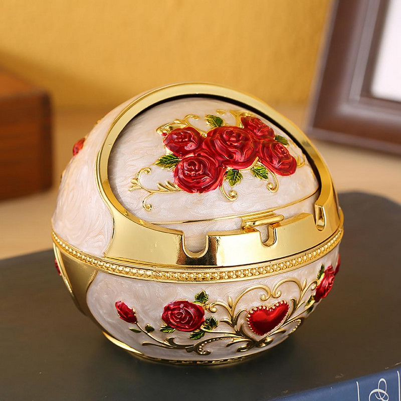 Retro pelnu trauka mājsaimniecības cigarešu smēķēšanas turētājs Mājas dekors, cinka sakausējuma liels pelnu turētājs ar vāku mājas drauga dzimšanas dienas dāvanai