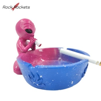 R&R Exquisite Alien Ashtray Portable Resin Starry Sky Ash Tray Desktop Desktop for Home Сладък аксесоар за пушене Приспособление за мъже