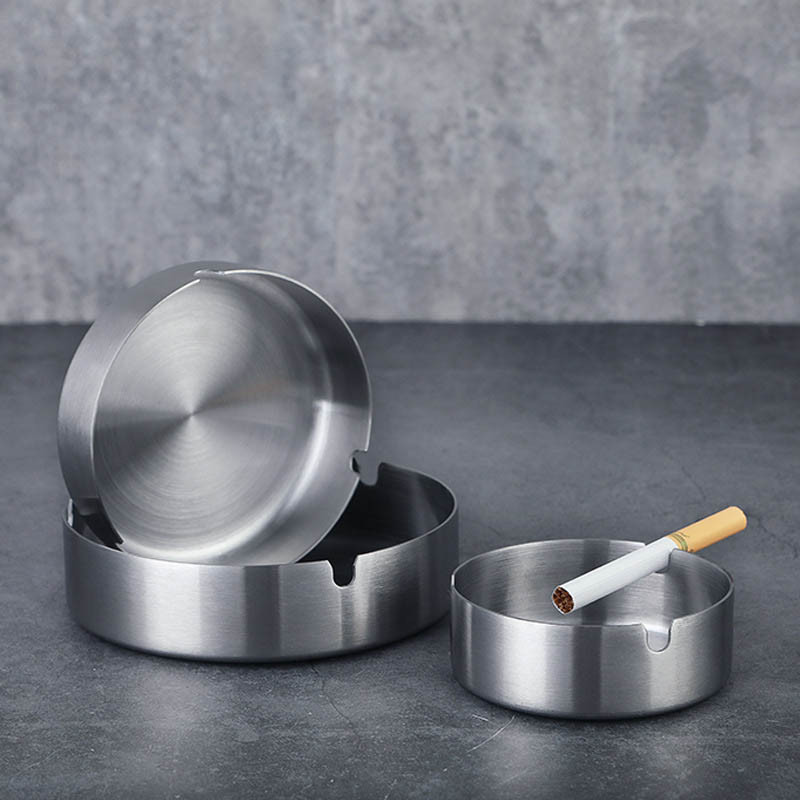 Okrugla pepeljara od nehrđajućeg čelika Prijenosna za cigarete Pepeljara Kućna stolna šipka KTV Srebrna pepeljara za pušače
