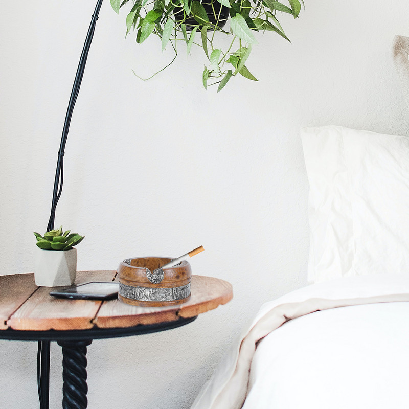 1 бр. Ретро пепелник Дървен контейнер за сажди Пепелник Настолен съд за сажди за спалня Офис Хотел