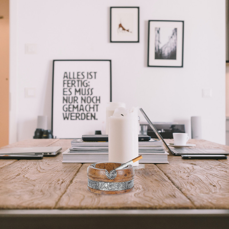 1 бр. Ретро пепелник Дървен контейнер за сажди Пепелник Настолен съд за сажди за спалня Офис Хотел