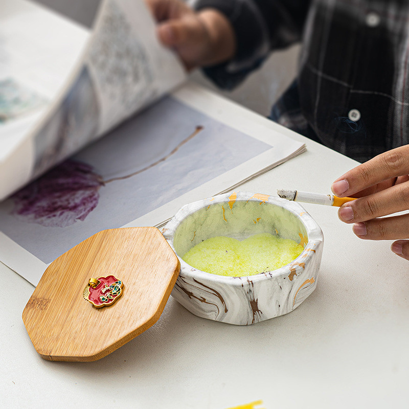 Κεραμικό Τασάκι με Κάλυμμα Creative Marble Tashray Personality Απλό Γραφείο Anti-fly Ash Διακόσμηση σαλονιού Τασάκι σπιτιού