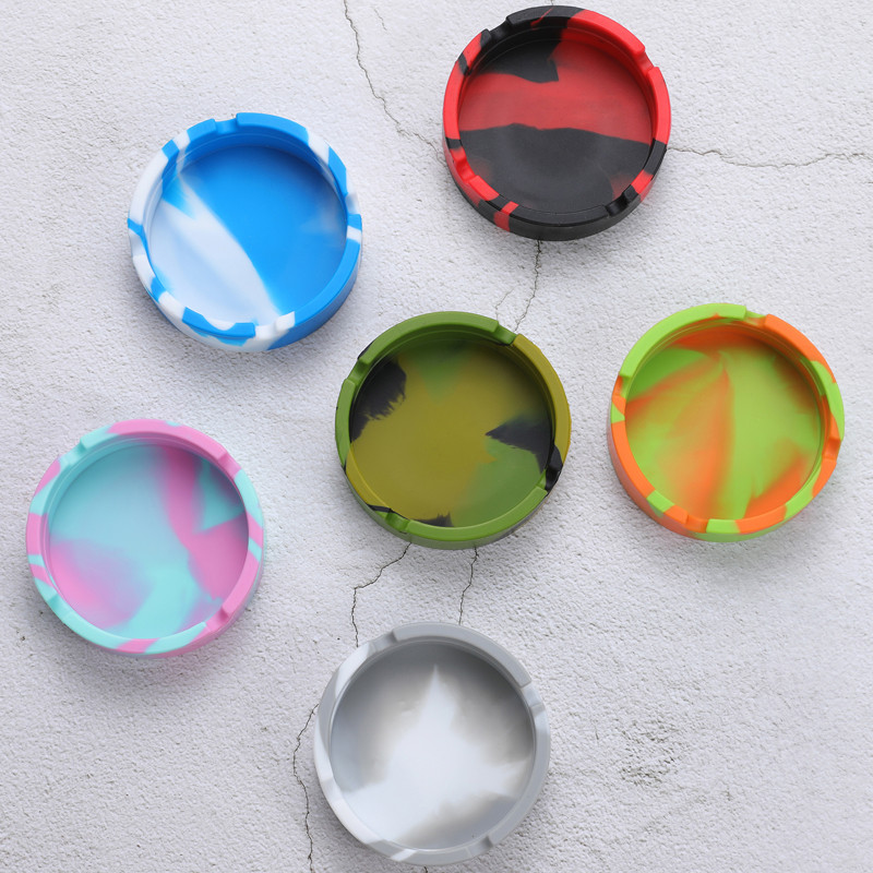 Многоцветен преносим кръгъл мек силиконов пепелник Мини камуфлажен държач за пепелник за цигари Екологични аксесоари за пушене Подарък мъж