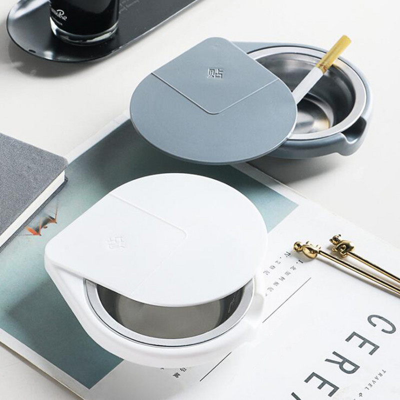 Нов креативен въртящ се пепелник от неръждаема стомана Пепелник със скрито дъно на маса Лесен за залепване домакински предмети Инструмент за дома