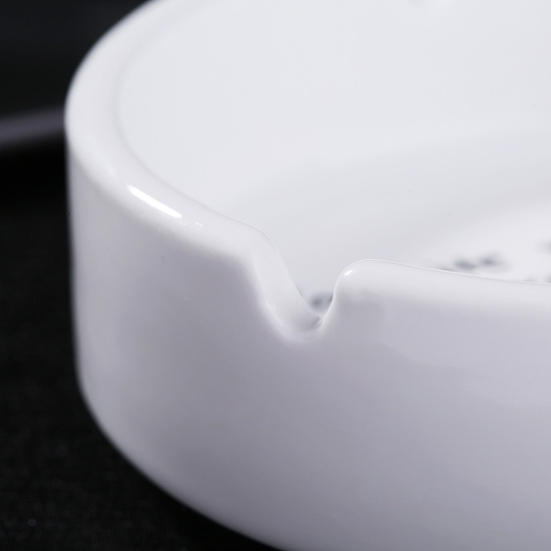 Керамичен пепелник Черен Бял Кръгъл Английски Цитат Хотел Ресторант Поставка за пепелник Поставка за цигари Подарък за пушене Гадже