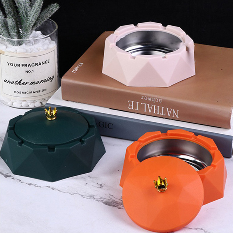 Διακοσμητικό Meijia Εύκολο στο καθάρισμα Αντιανεμικό στέμμα Τασάκι που δεν τρέχει στάχτη Πολλαπλή χρήση ενός αντικειμένου με κάλυψη Οικογένεια