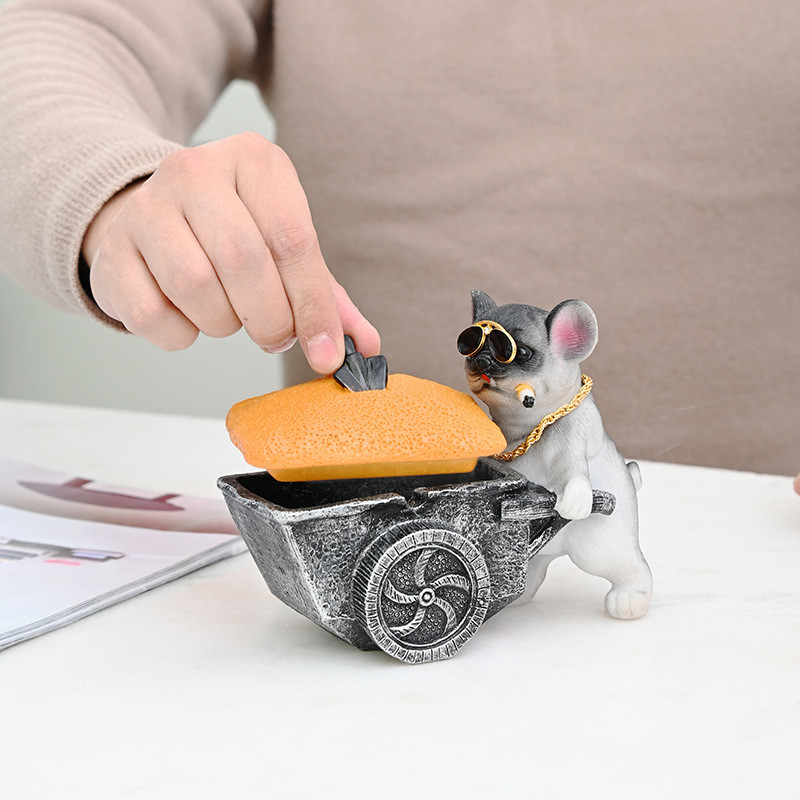 Пепелник Creative Resin Smoker Anti-fly Ash Holder Животна Количка Сладко куче Кутия за съхранение Настолна пура Пепелник Декорация на дома