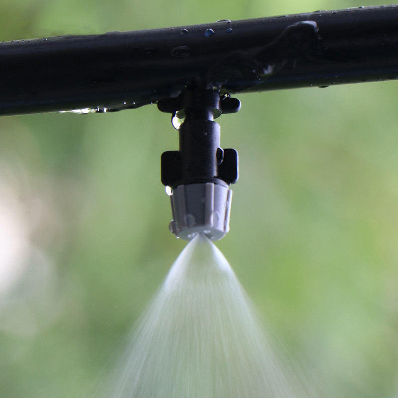20PCS Регулируем градински капково напояване Дюзи за замъгляване Капково напояване Пръскачка Разпръскваща пръскачка с конектор за тройник