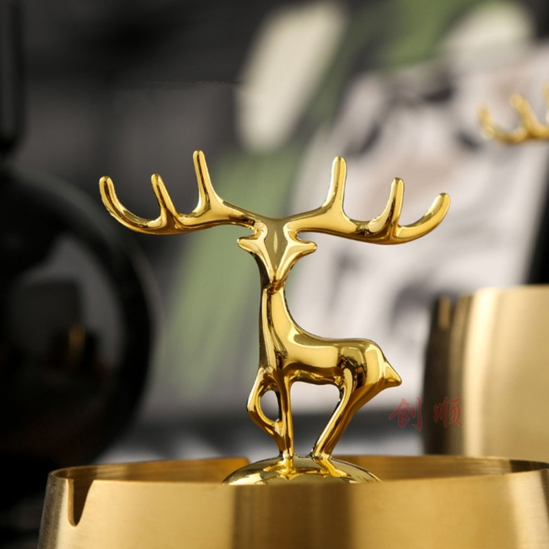 Модерен пепелник от неръждаема стомана Метален елен Цигара Пепелник Декорация Занаят Пушачи Подарък за мъже Домашен офис Хотел