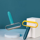 Háziállatszőreltávolító kefe Kézi szöszhenger eltávolító kutyamacska szőrszál eltávolító kanapéruhákhoz Tisztító szöszkefe kisállatkellékek