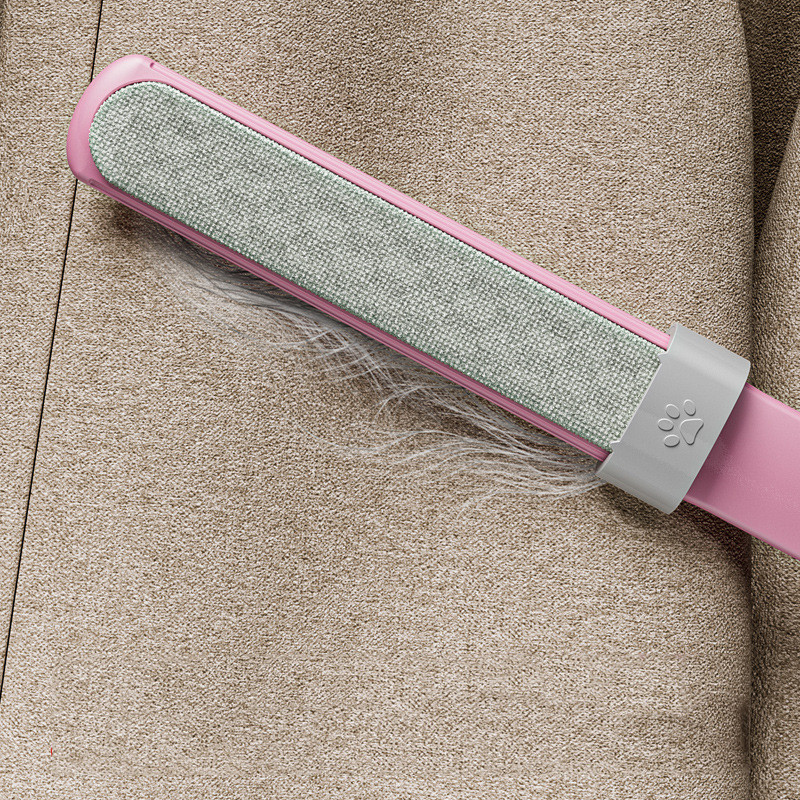 Szöszeltávolító elektrosztatikus kisállatszőreltávolító kefe Kétoldalas heverőruhák tisztítása bútormosáshoz öntisztító hurokkal